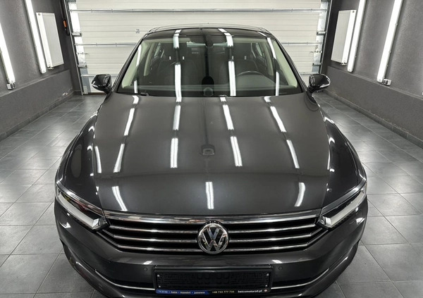 Volkswagen Passat cena 83500 przebieg: 126000, rok produkcji 2018 z Jasień małe 781